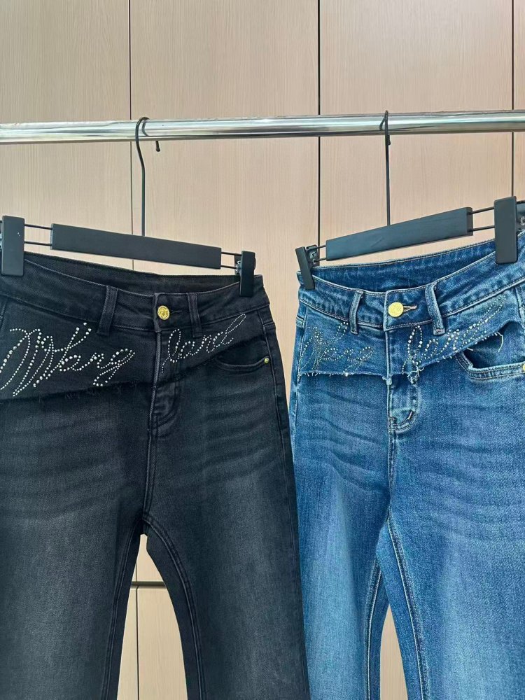 Джинсы женские фото 5