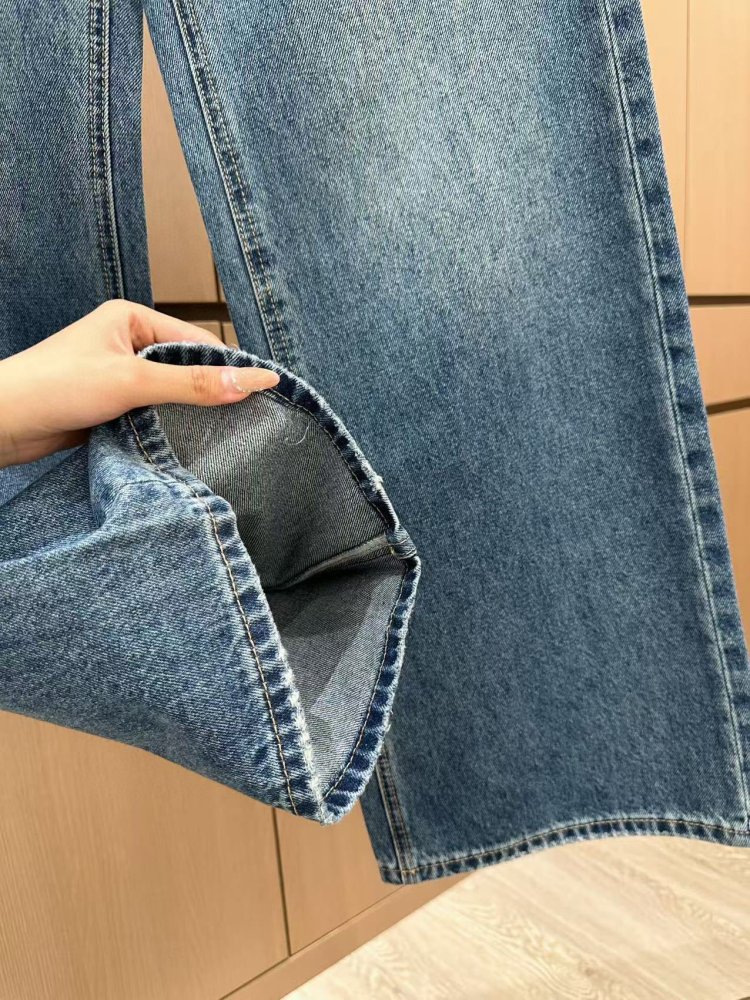 Джинсы женские фото 5