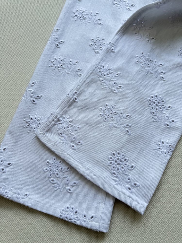 Джинсы женские фото 5