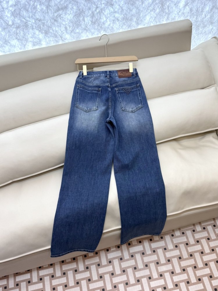 Джинсы женские фото 5