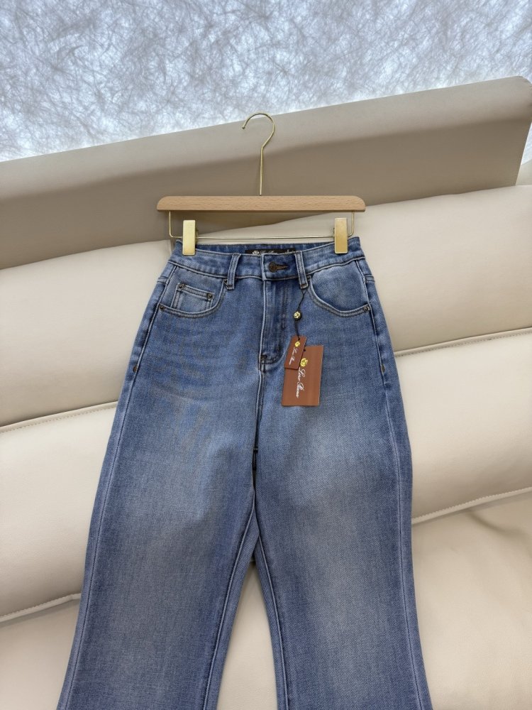 Джинсы женские фото 5