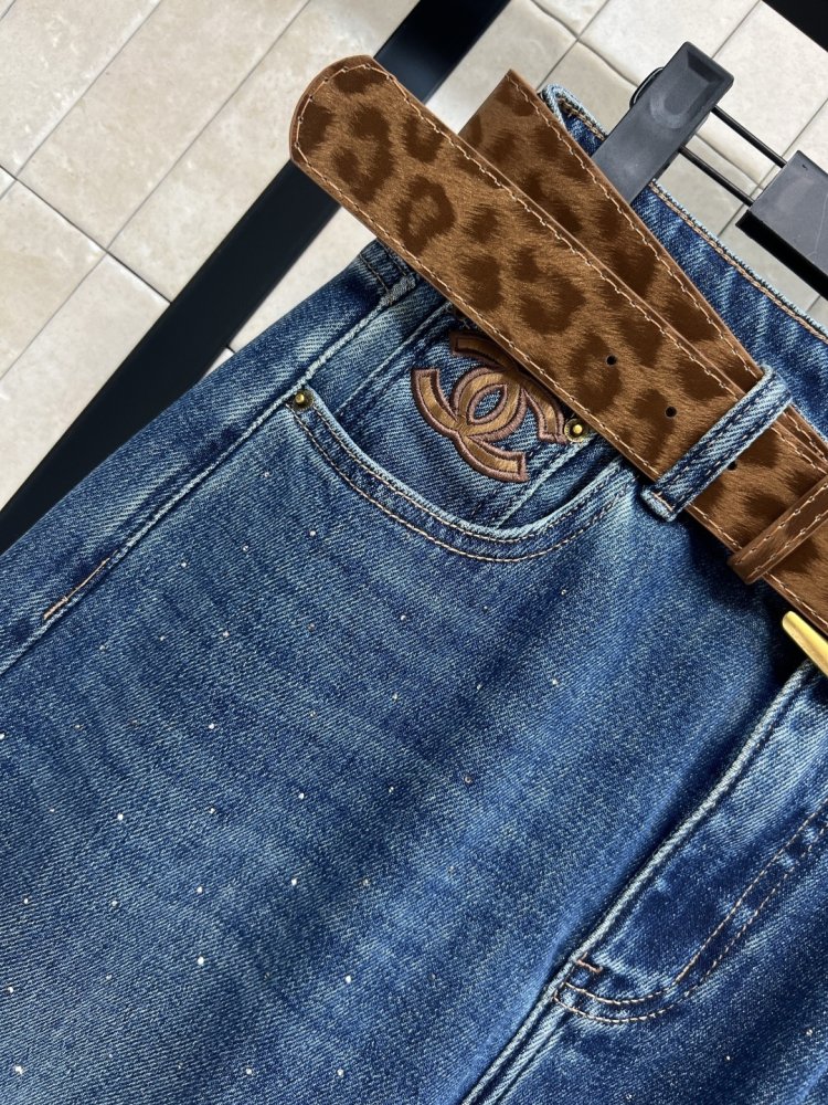 Джинсы женские фото 5