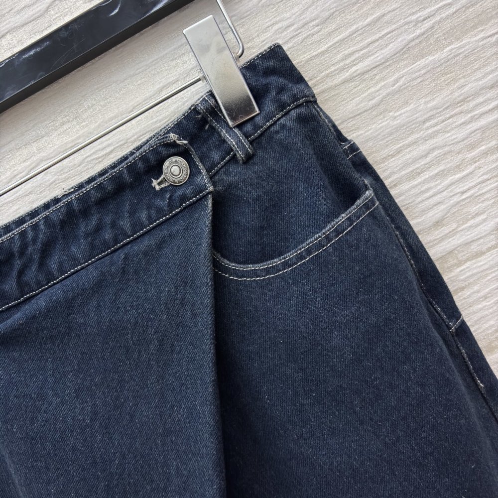 Джинсы женские фото 5