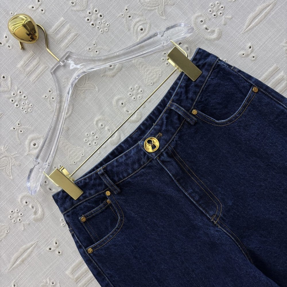 Джинсы женские фото 5