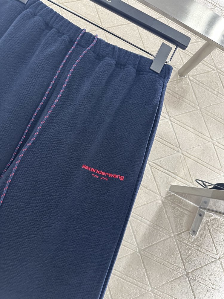 Джинсы женские фото 5