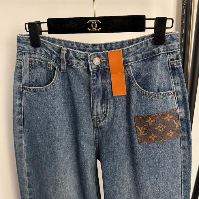 Джинсы женские фото 5