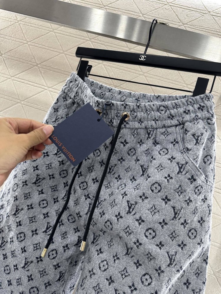 Jeans women's фото 5