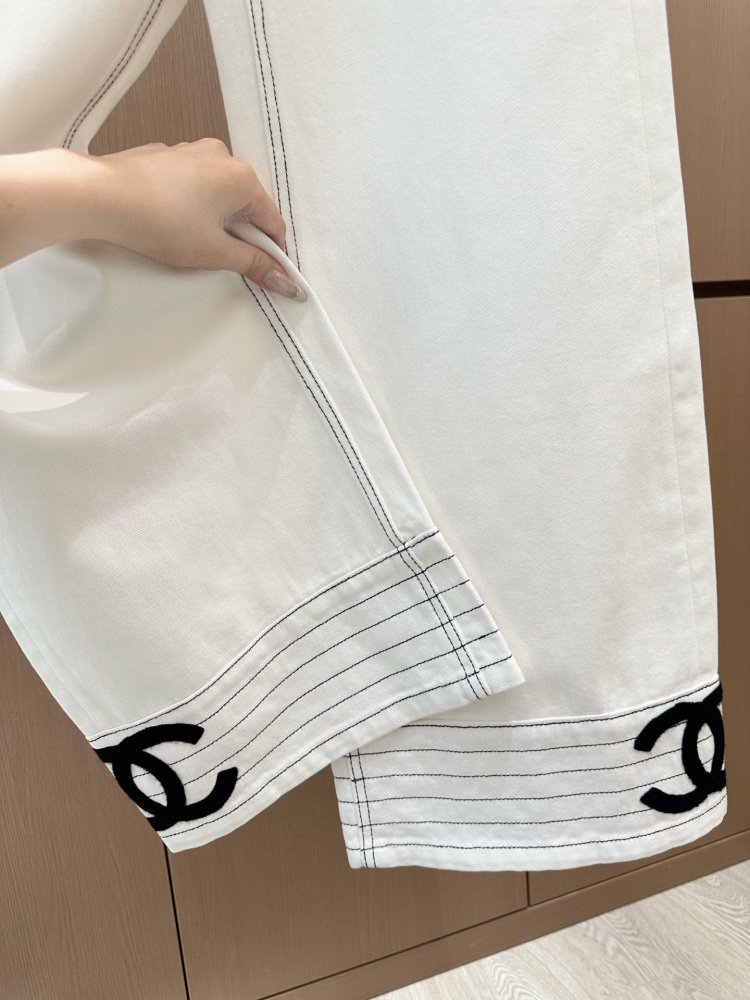 Джинси жіночі фото 5