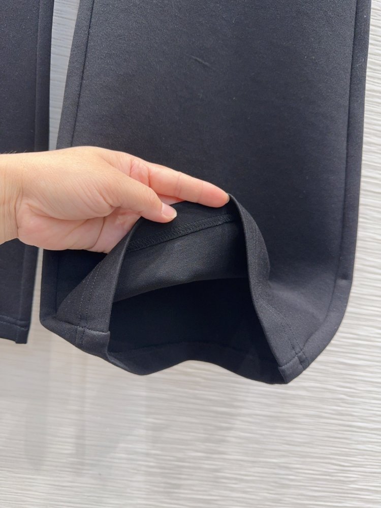 Джинсы женские фото 5