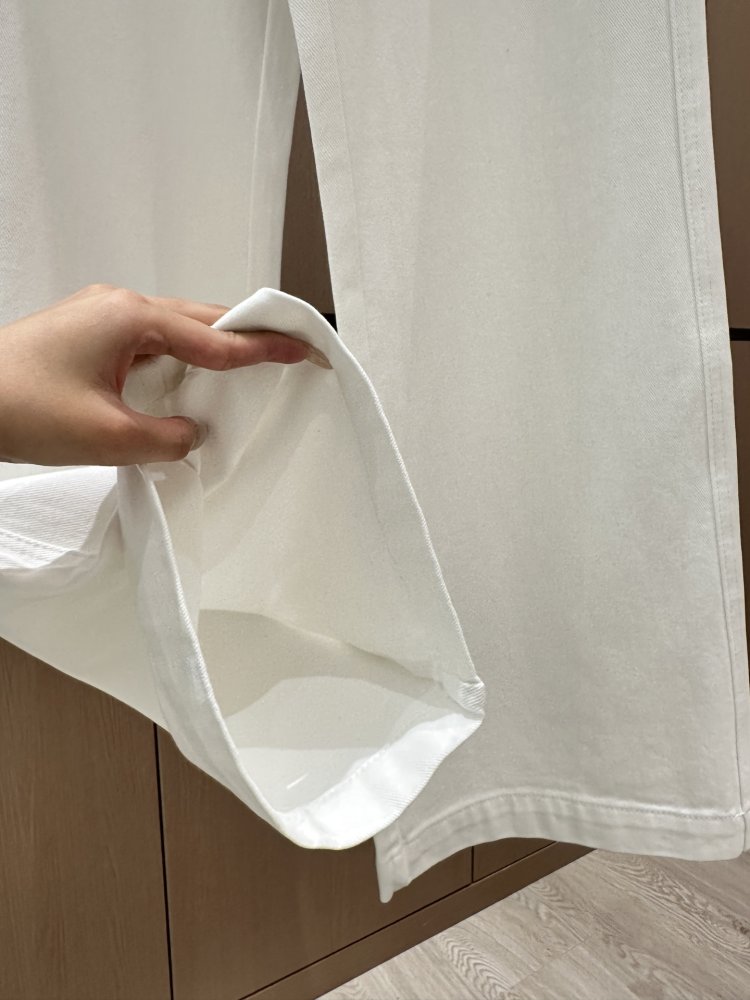 Джинсы женские фото 5