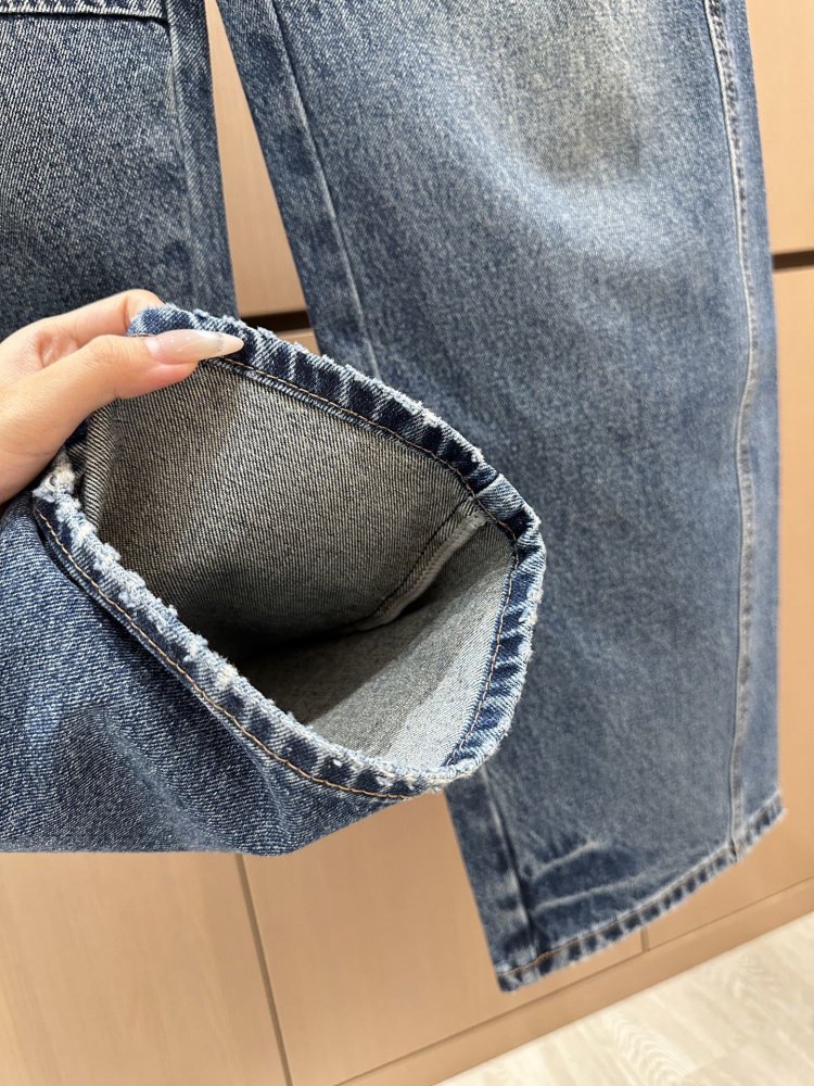 Джинсы женские фото 5