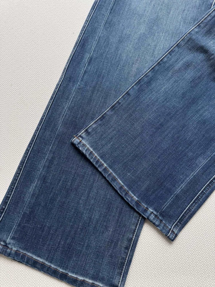 Джинсы женские фото 5