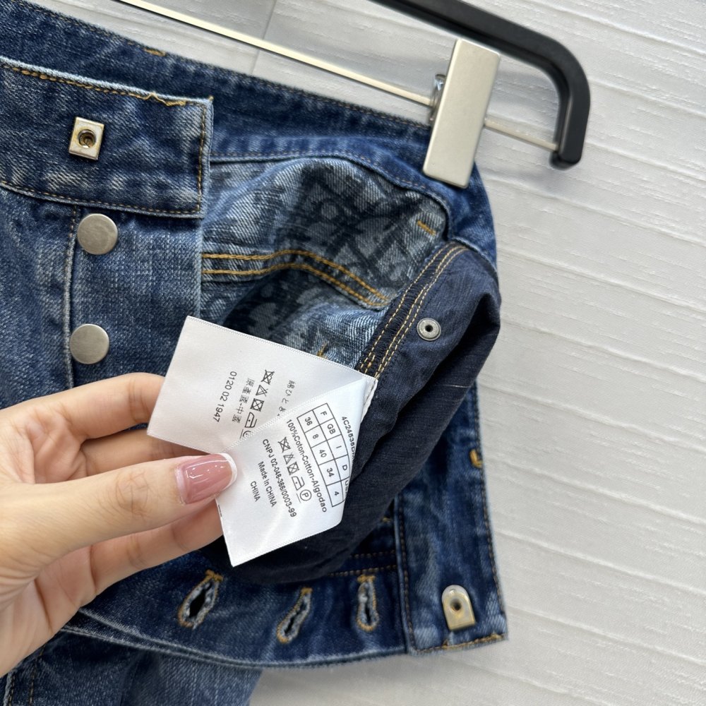 Jeans women's фото 5