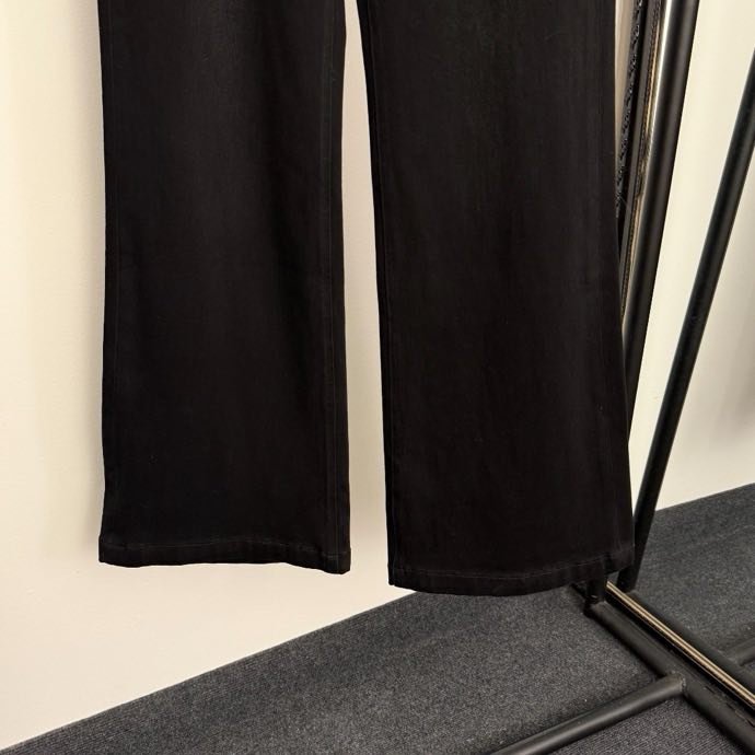 Джинсы женские фото 5