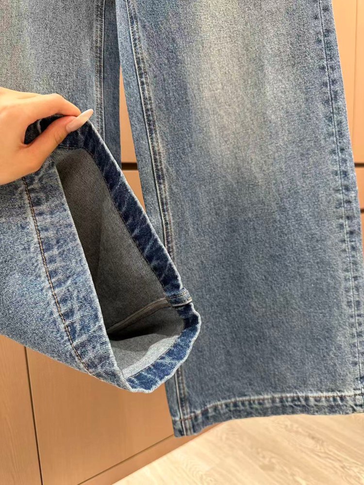 Джинсы женские фото 5