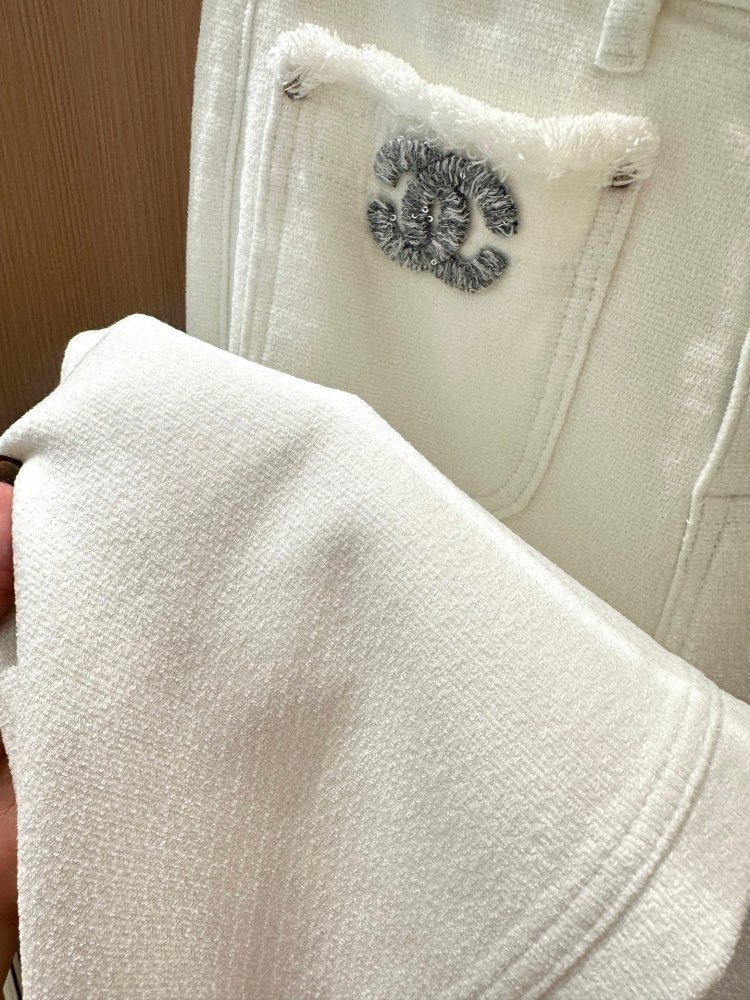 Джинсы женские фото 5