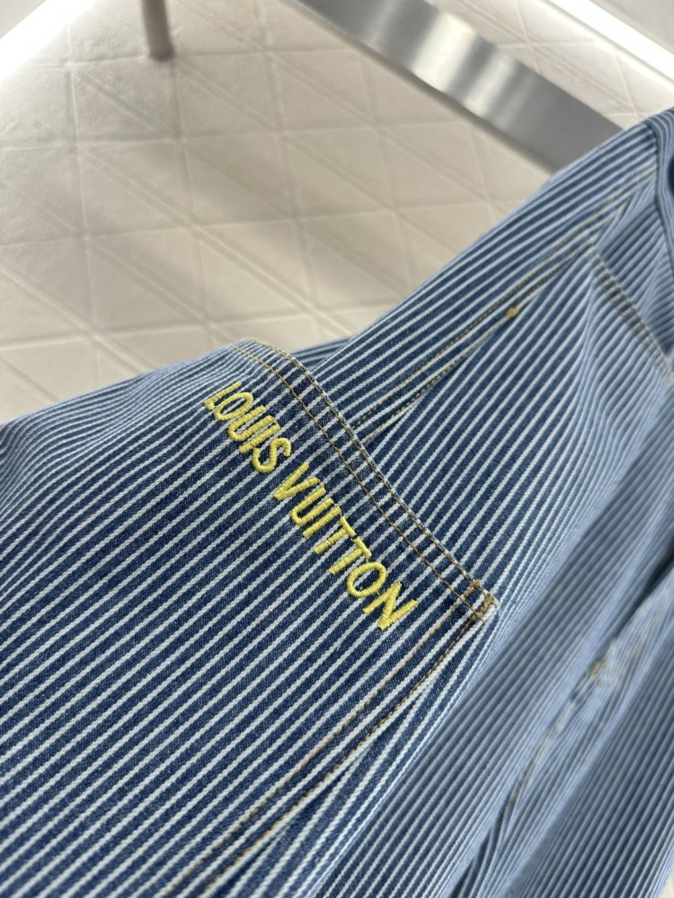 Джинсы женские фото 5