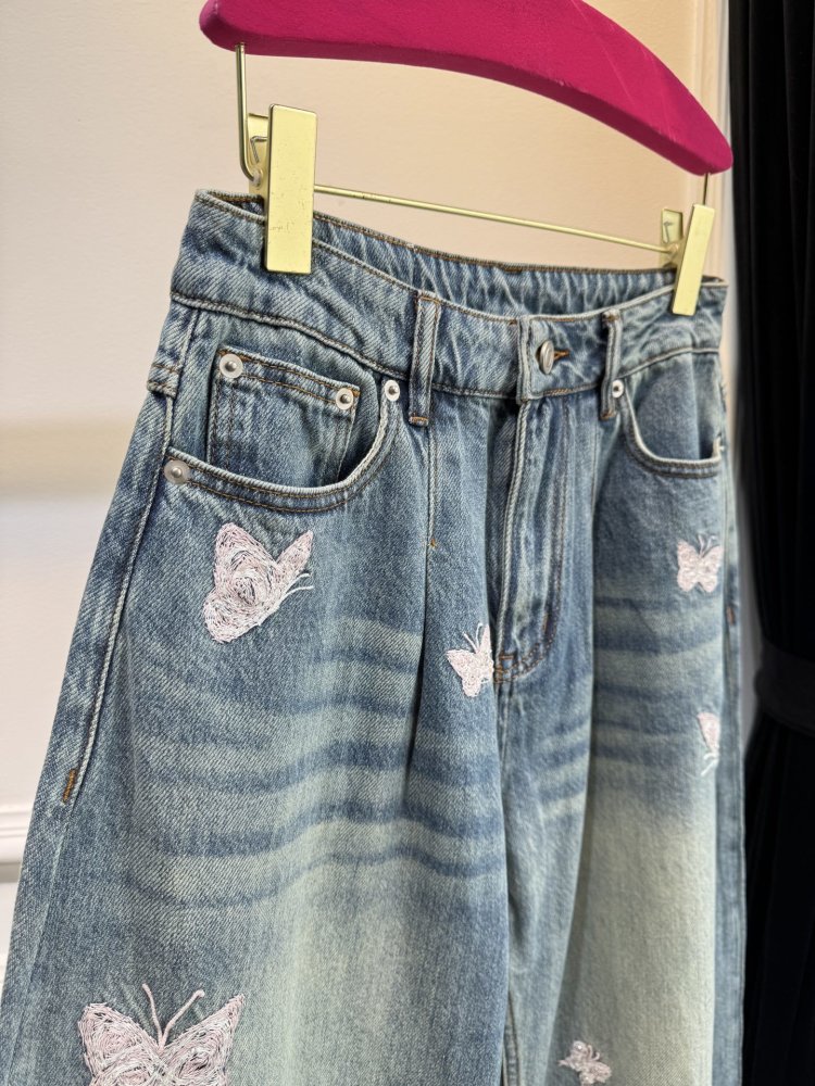 Джинсы женские фото 5