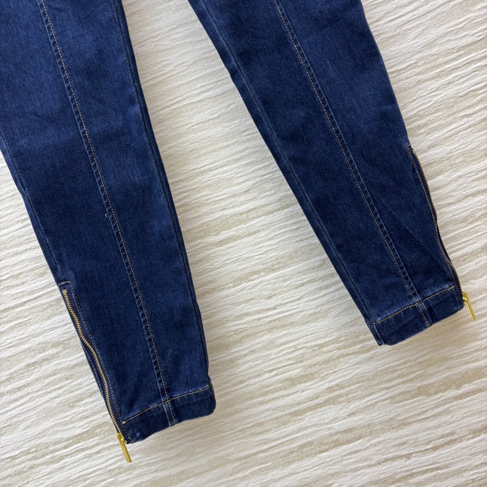 Джинсы женские фото 6