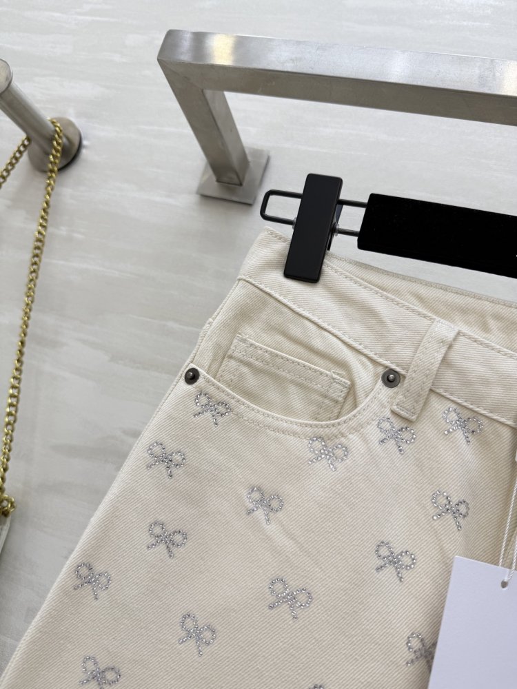 Джинсы женские фото 6