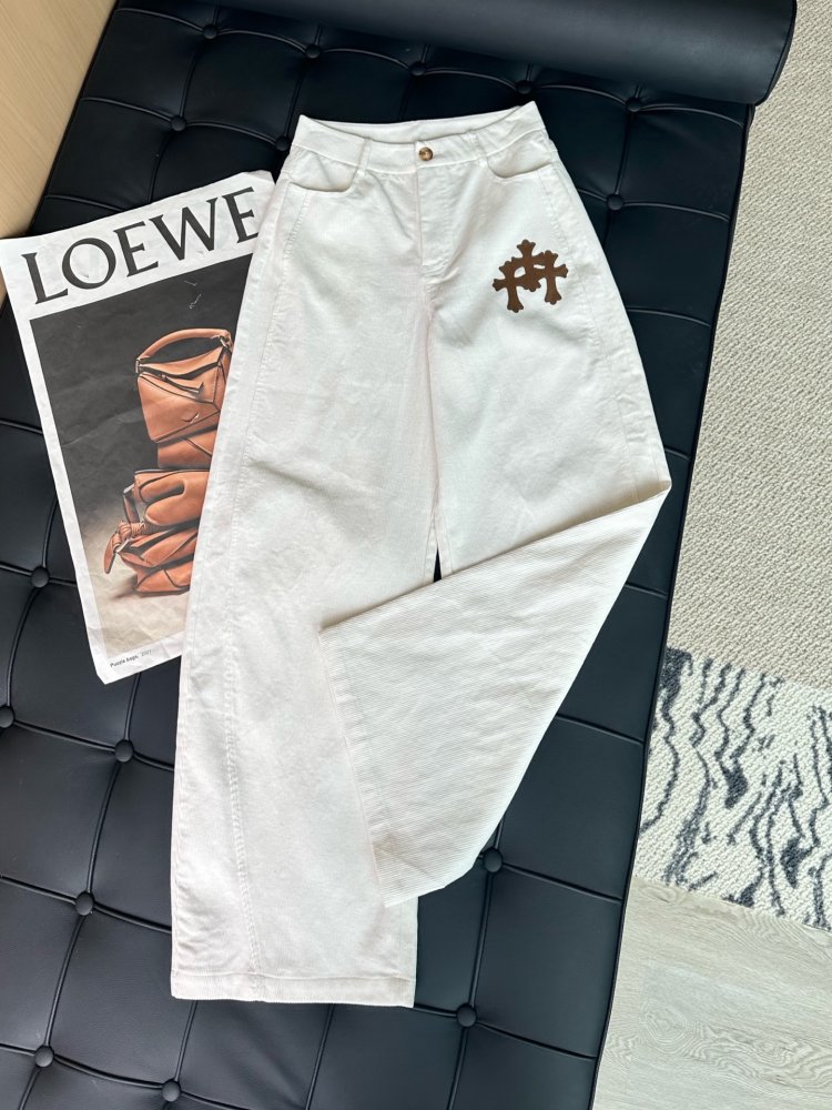 Джинсы женские фото 6