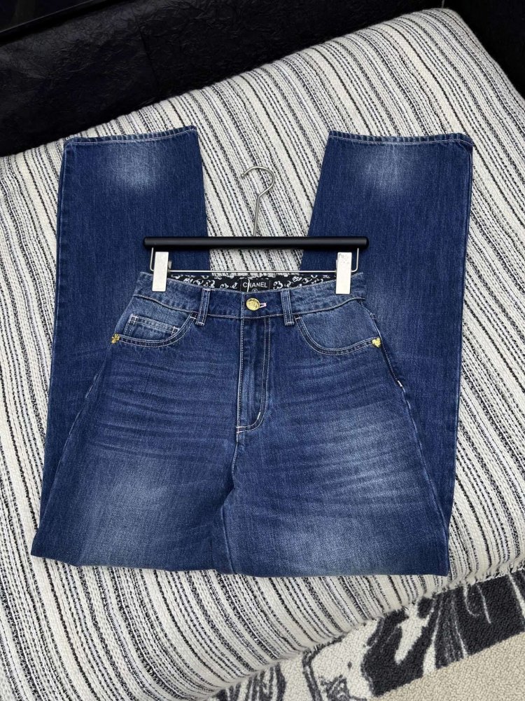 Джинсы женские фото 6