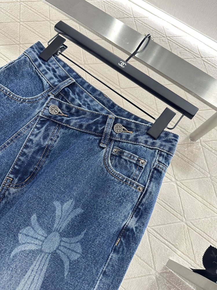 Джинсы женские фото 6