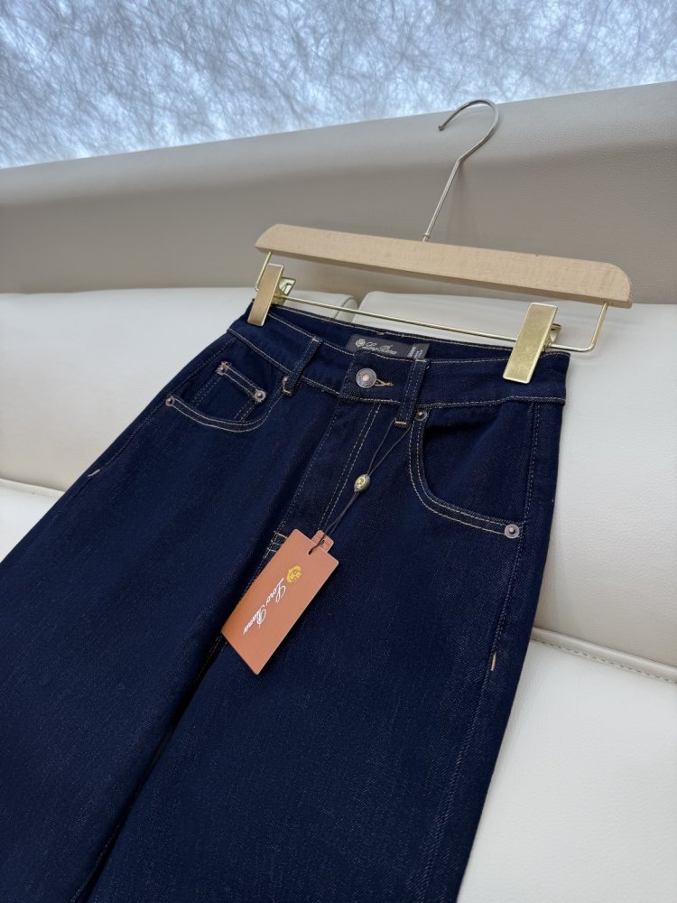 Джинсы женские фото 6