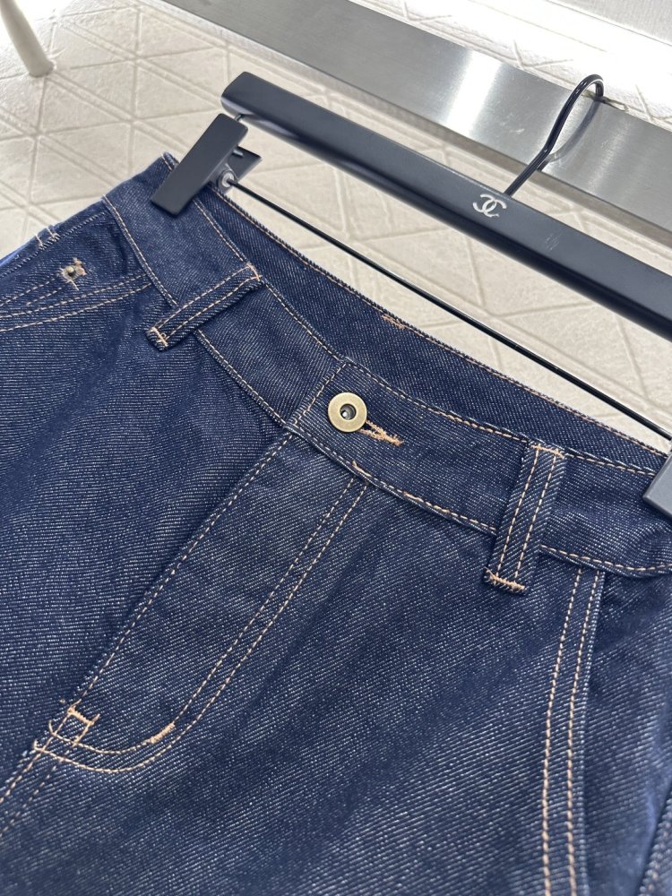 Джинсы женские фото 6