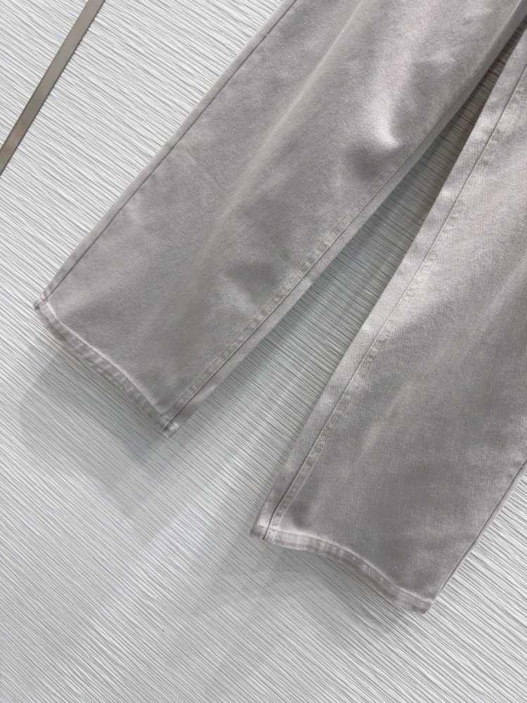 Джинсы женские фото 6