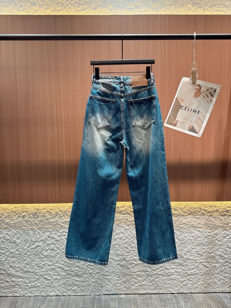 Джинсы женские фото 6