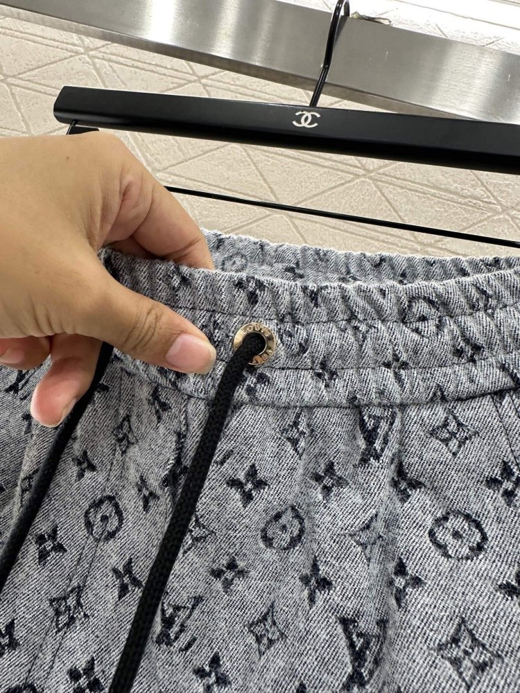 Jeans women's фото 6