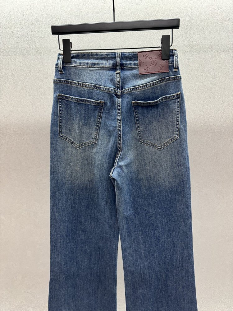 Джинсы женские фото 6