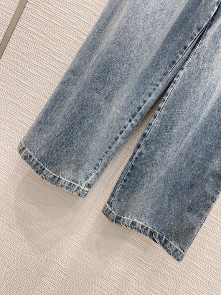 Джинсы женские фото 6