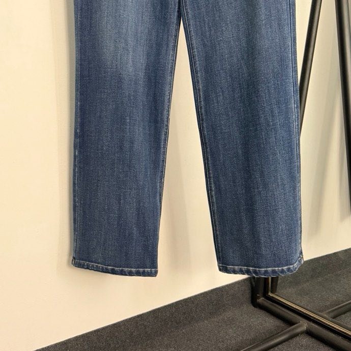 Jeans women's фото 6