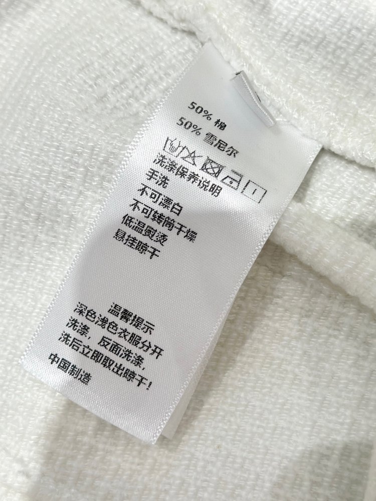 Джинсы женские фото 6