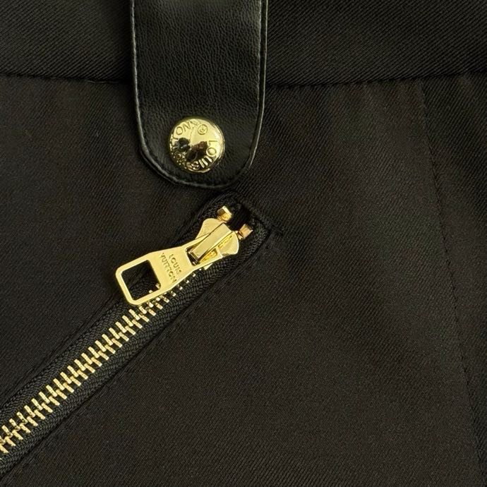 Джинсы женские фото 6