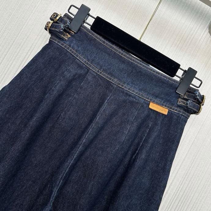 Джинсы женские фото 6