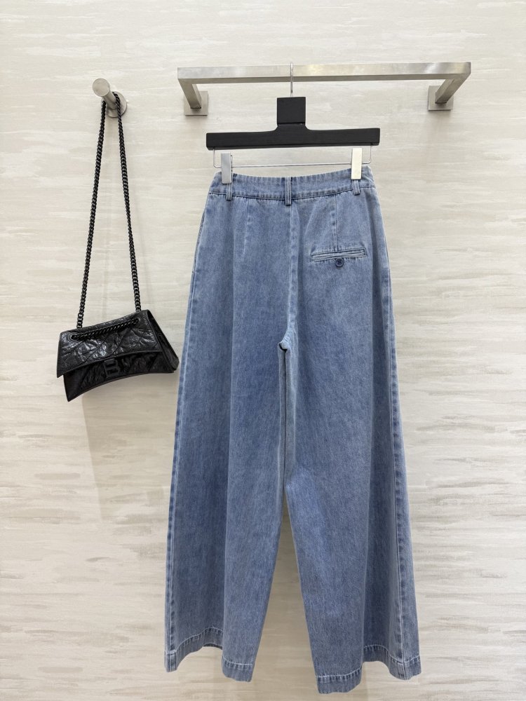 Джинсы женские фото 7