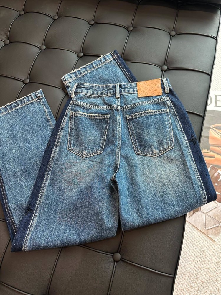 Джинсы женские фото 7