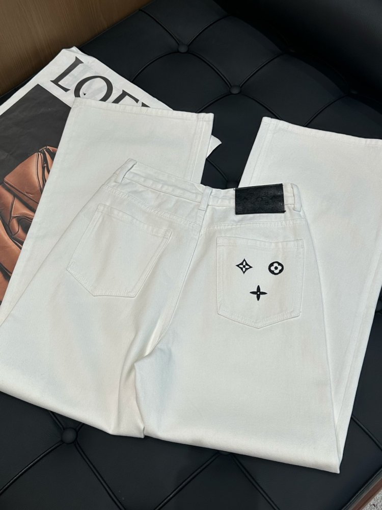 Джинсы женские фото 7