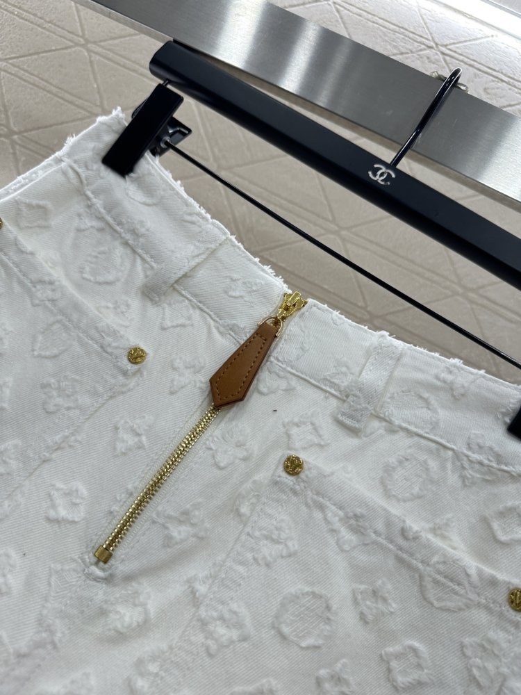 Джинсы женские фото 7