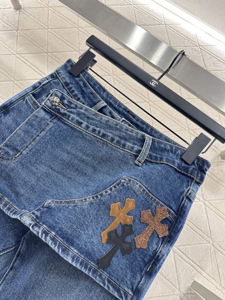 Джинсы женские фото 7