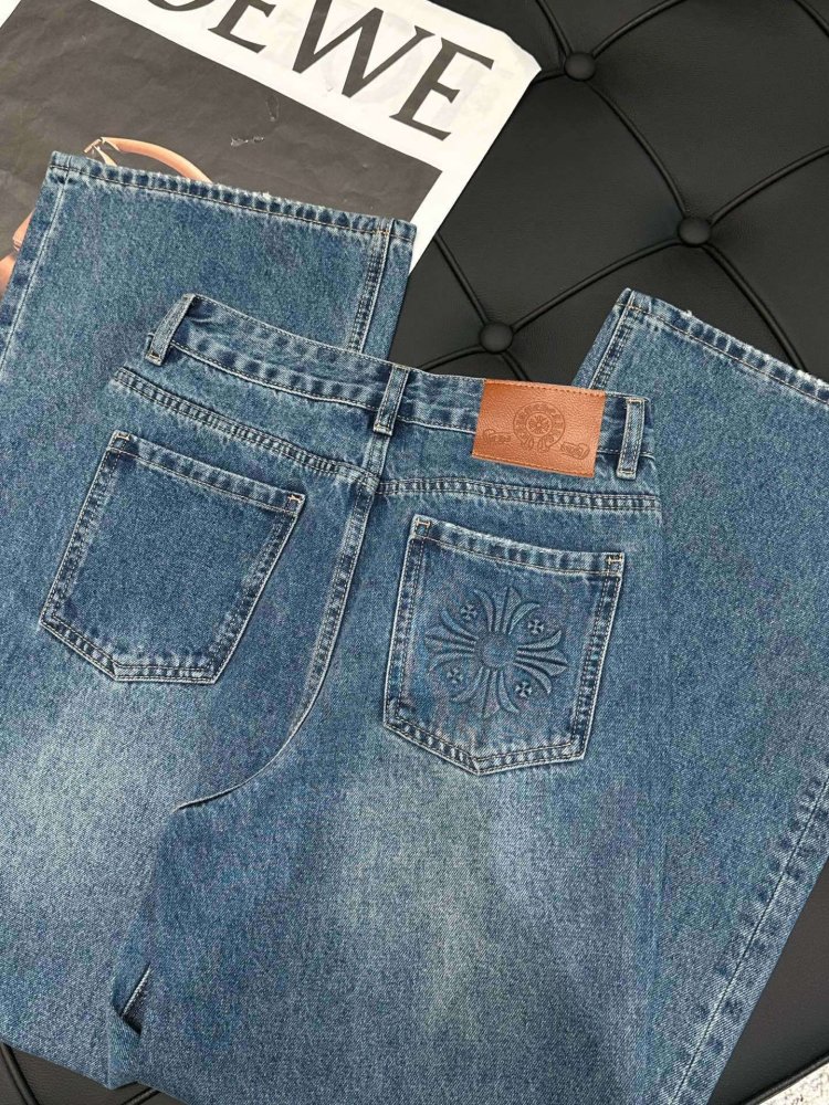 Джинсы женские фото 7