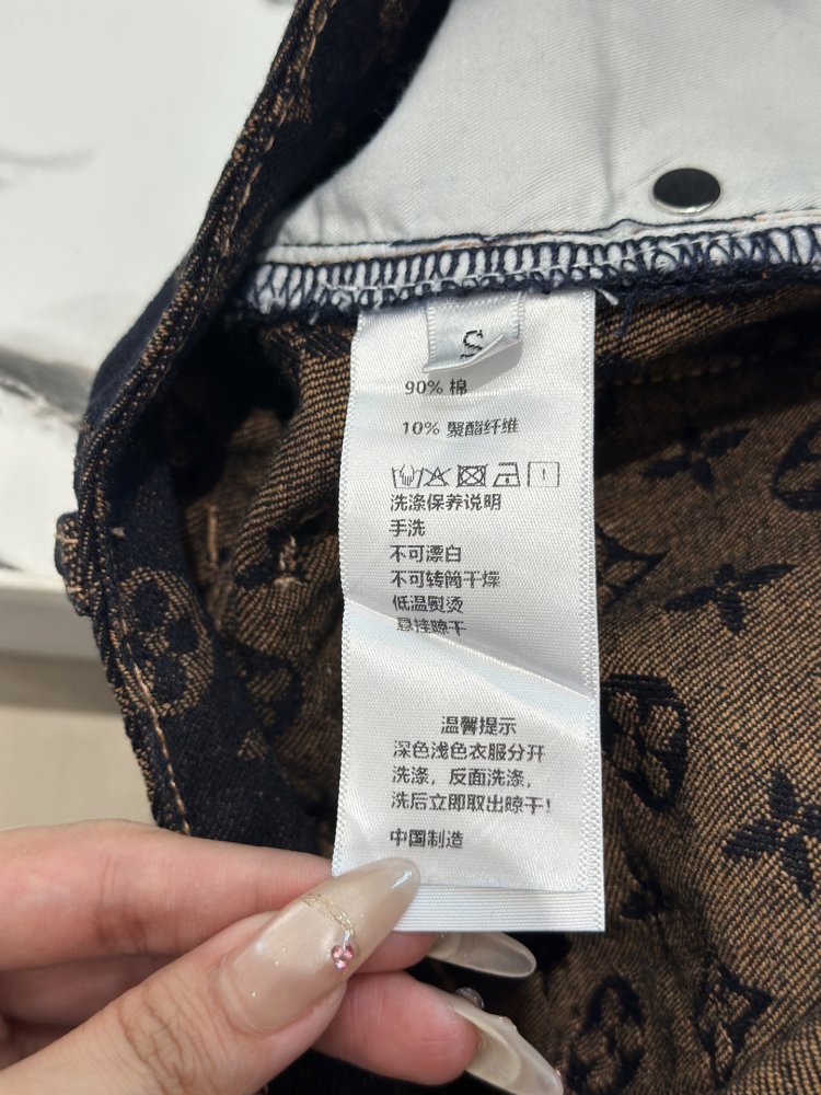 Джинсы женские фото 7