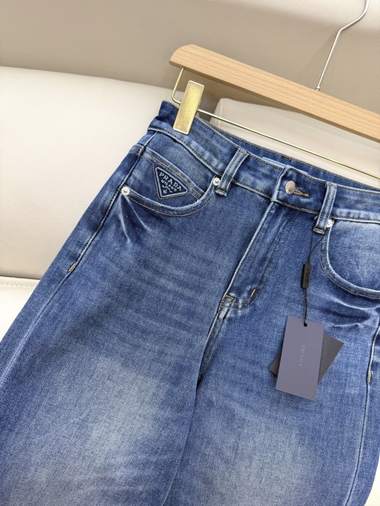 Джинсы женские фото 7