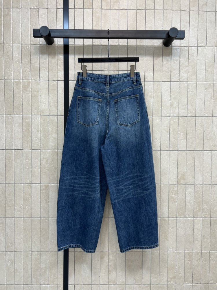 Джинсы женские фото 7