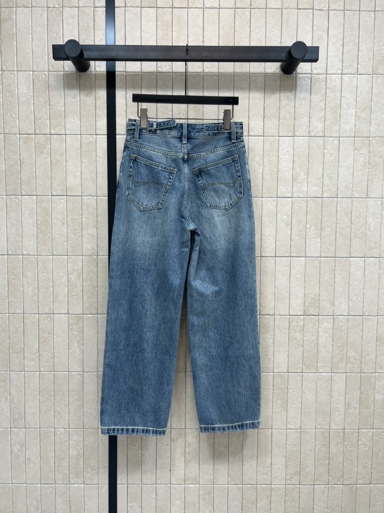 Джинсы женские фото 7