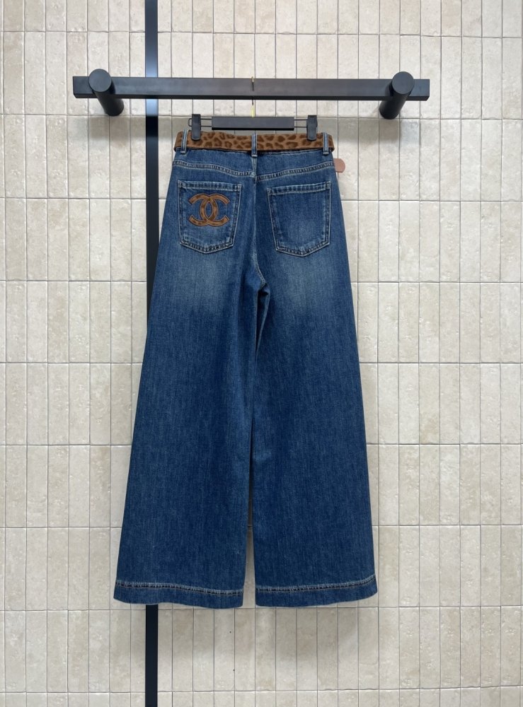 Джинсы женские фото 7