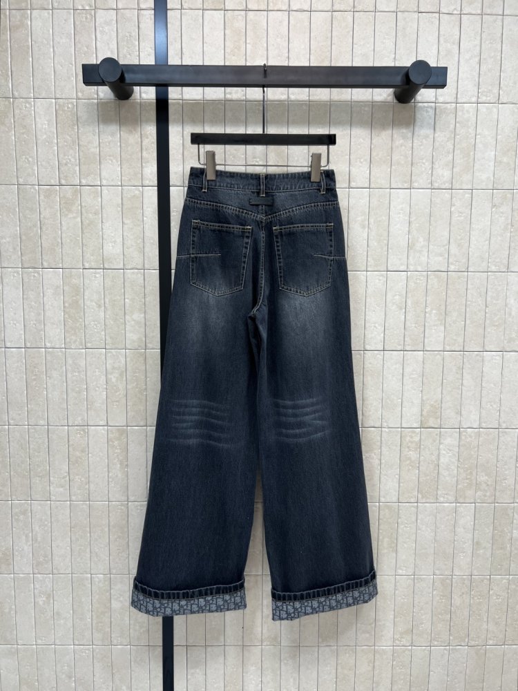 Джинсы женские фото 7